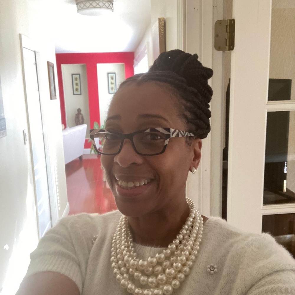 Meet your Posher, Stacie